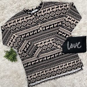Cherish LS Holiday Tunic Henley Top 💗 Tan & Black